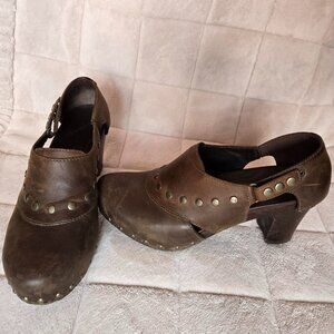 Dansko Heels Brown Size 40